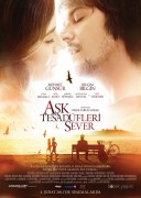Смотреть онлайн Ask Tesadüfleri Sever